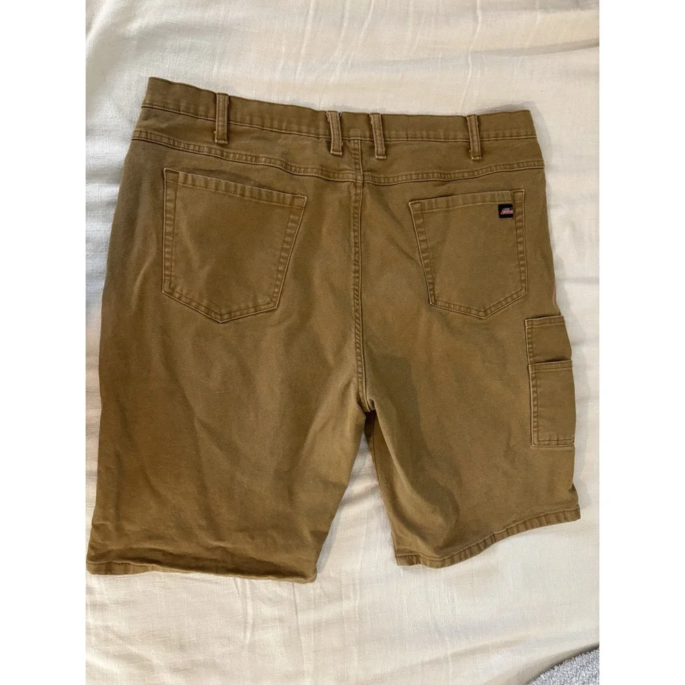 Dickies‎ Men's Brown Shorts Size 42